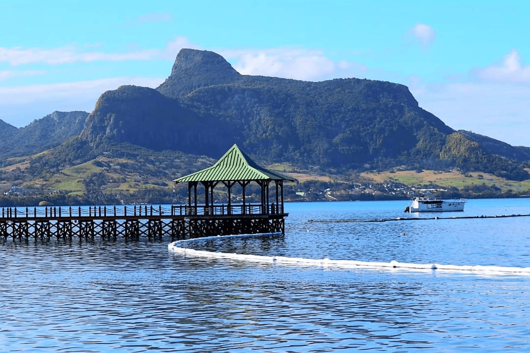 mahebourg waterfront